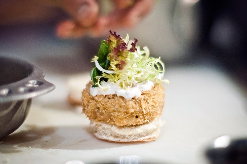 HYPEBEAST Eats... Bun Fights Burgers by Restoration and Posto Pubblico