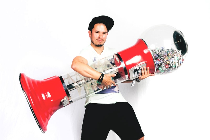Agenda Las Vegas: The HYPEBEAST "Old Friends" Photobooth