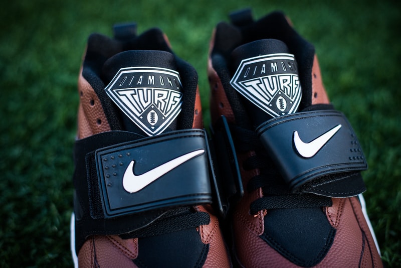 Nike Air Diamond Turf "Football"