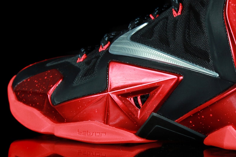 Nike LeBron 11 Black/Metallic Silver-University Red-Bright Crimson Preview