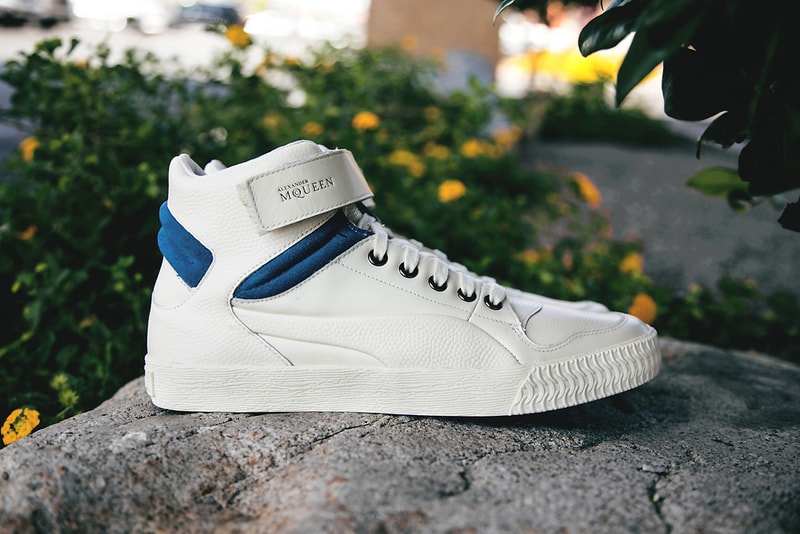 PUMA by Alexander McQueen Street Climb Mid III Off White/Blue