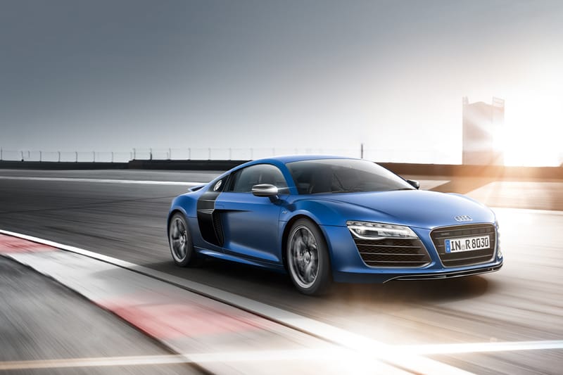 Taking the New 2014 Audi R8 V-10 Plus for a Drive