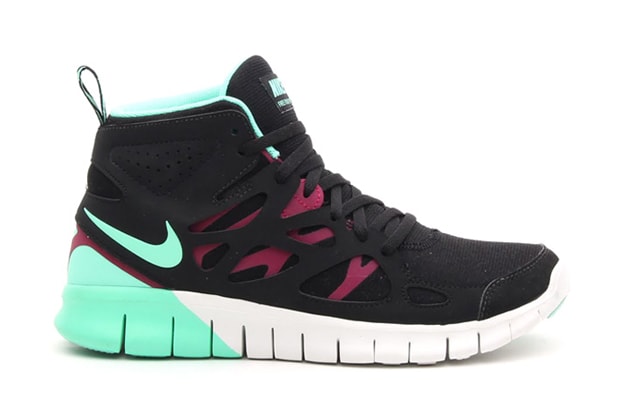 Nike WMNS Free Run 2 Mid