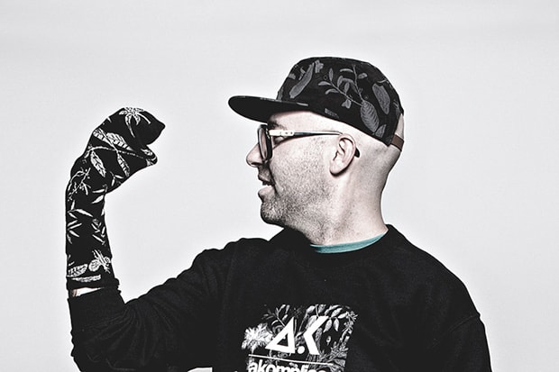 Akomplice 2013 Fall/Winter Lookbook