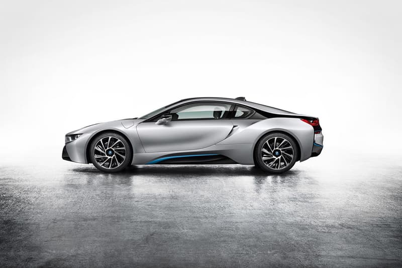 BMW Debuts the i8 Hybrid Sportscar