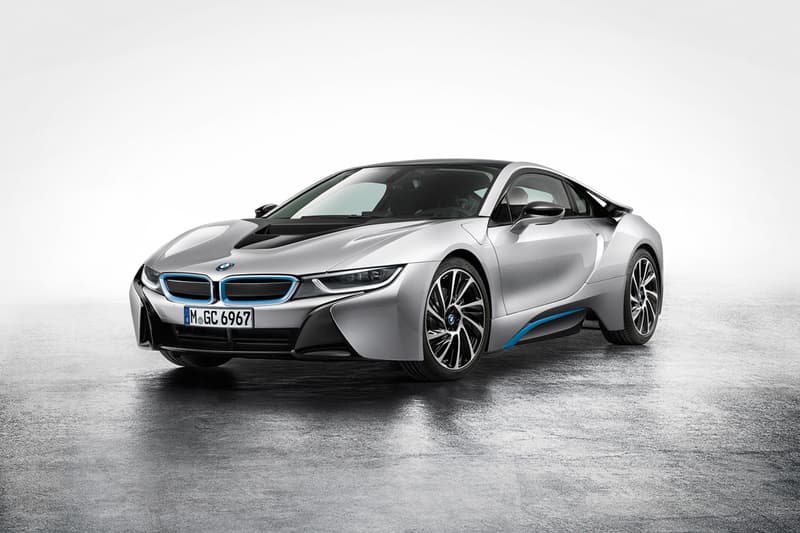 BMW Debuts the i8 Hybrid Sportscar