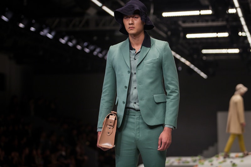 Carven Stages Its First Fashion Show in China