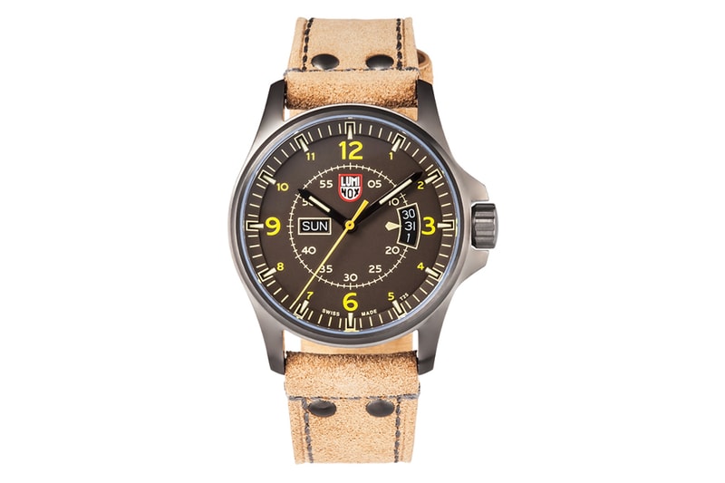 Luminox Atacama Field Classic Japan-Exclusive