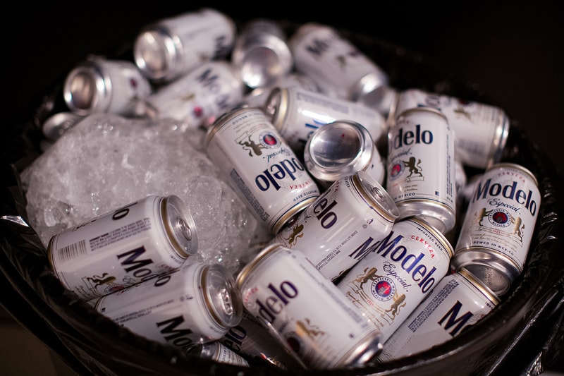 Jonathan Mannion Celebrates His Studio Together with the Modelo #BlankCanvasME Series 