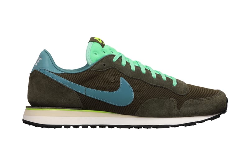 nike air pegasus 83 suede