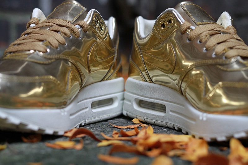 Nike WMNS Air Max 1 SP "Liquid Metal" 