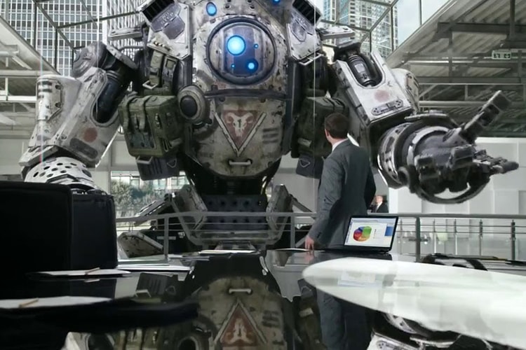 Xbox One "Invitation" Commercial