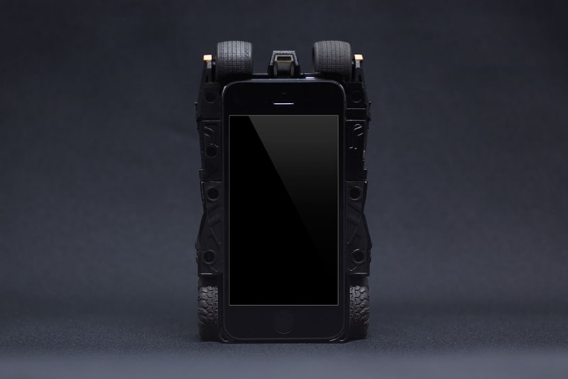 Bandai CRAZY CASE BATMOBILE TUMBLER
