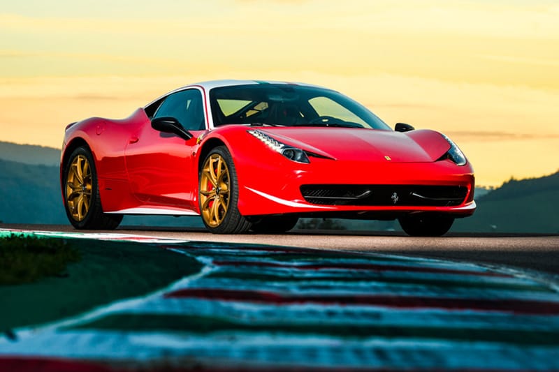 Ferrari 458 Italia Niki Lauda Edition