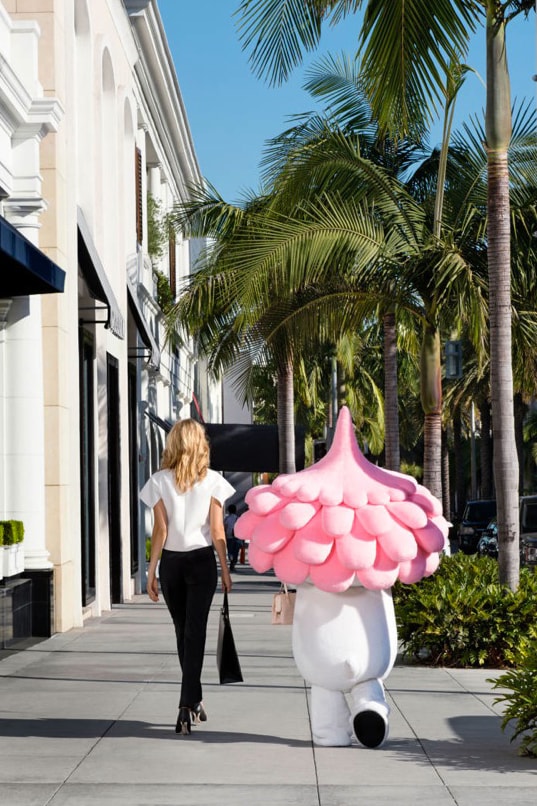 Murakami's 'Jellyfish Eyes' Stars in Harper's Bazaar