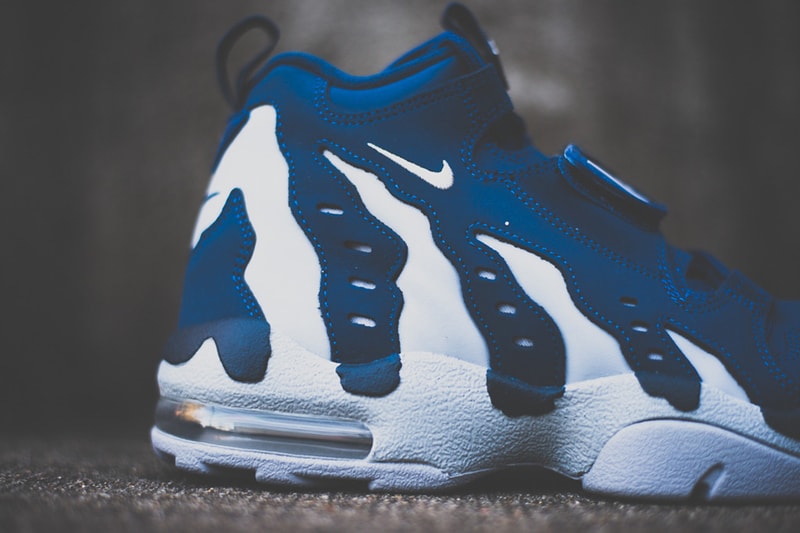 Nike Air DT Max '96 "Brave Blue"