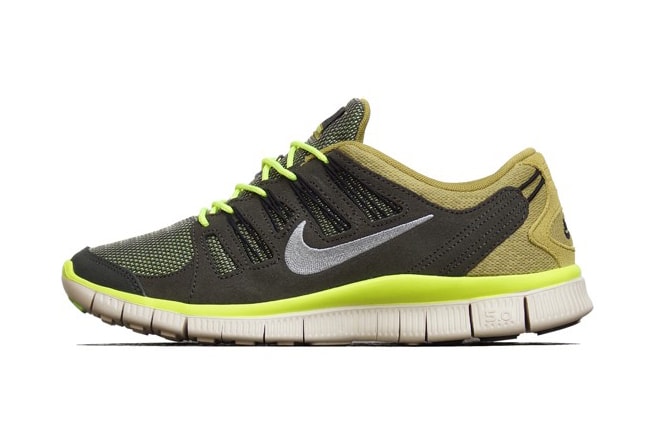 Nike Free 5.0 EXT Newsprint/Dusty Grey-Parachute Gold-Beach