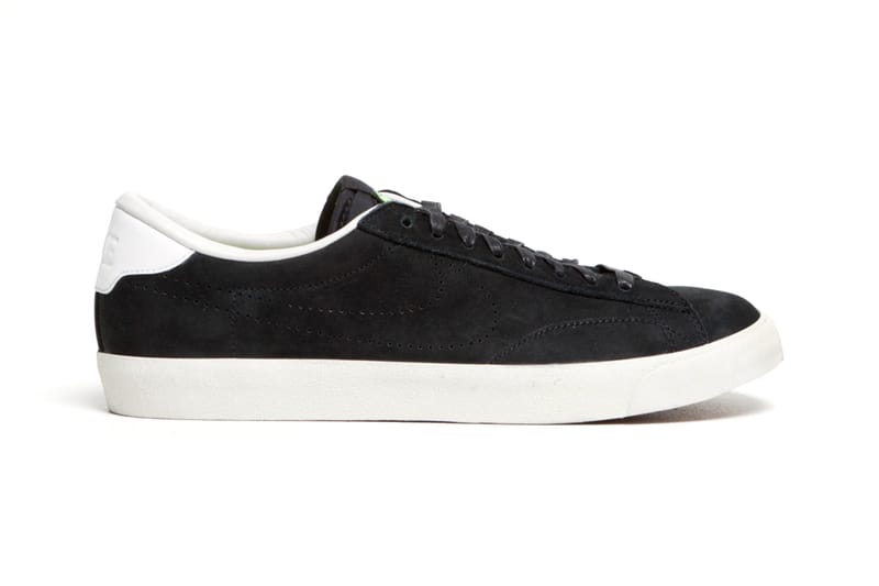 Nike Tennis Classic AC Premium Black