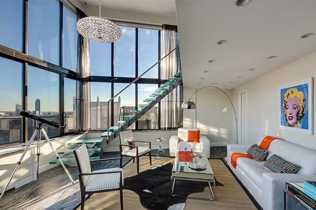 A Look Inside of Frank Sinatra's New York Penthouse