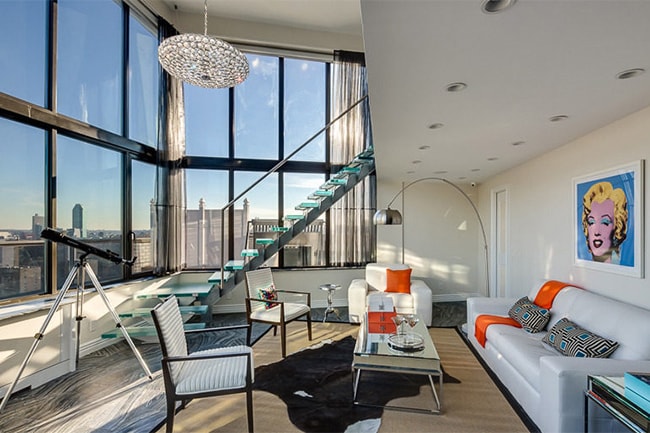 A Look Inside of Frank Sinatra's New York Penthouse
