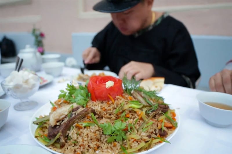 Fresh Off The Boat with Eddie Huang: Moscow – Part 2