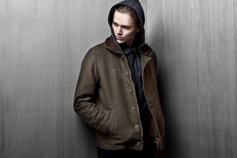 JohnUNDERCOVER 2013 Fall/Winter Jacket
