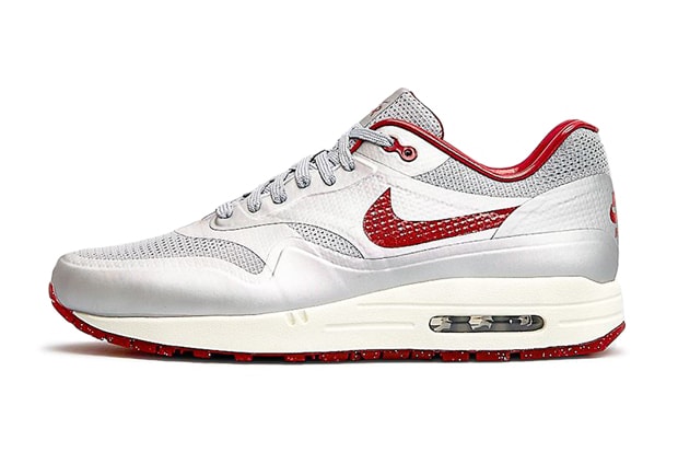 Nike Air Max 1 Hyperfuse QS "Night Track" Pack