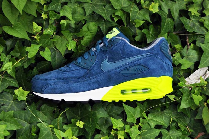 Nike Air Max 90 PRM Navy/Volt