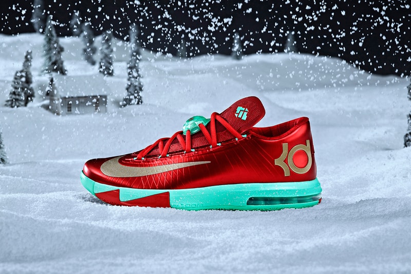 Nike Basketball 2013 Christmas Pack