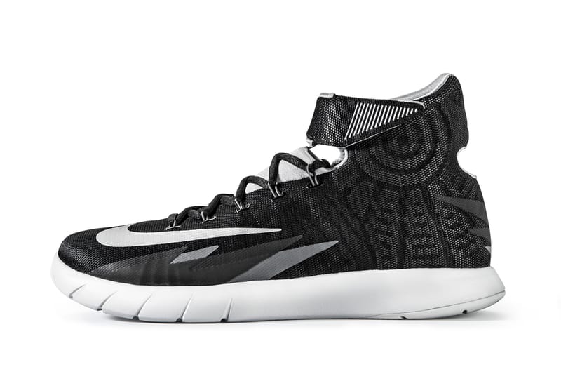 nike hyperrev