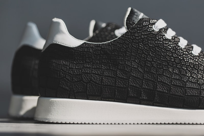 KRISVANASSCHE 2014 Spring/Summer Black Crocodile Pattern Low Sneakers