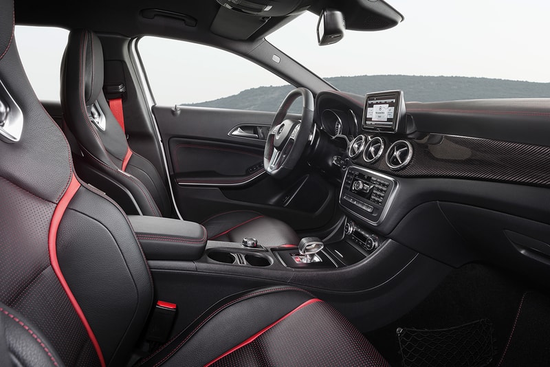 2015 Mercedes-Benz GLA45 AMG