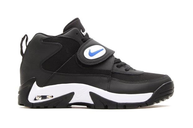 Nike 2014 Air Mission Retro
