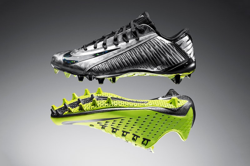 Nike Vapor Carbon 2014 Elite Football Cleat