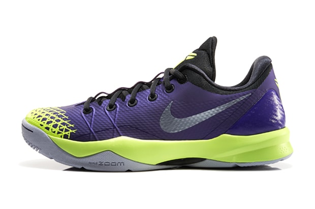 span As Tahiti Nike Zoom Kobe Venomenon 4 Court Purple/Volt | Hypebeast