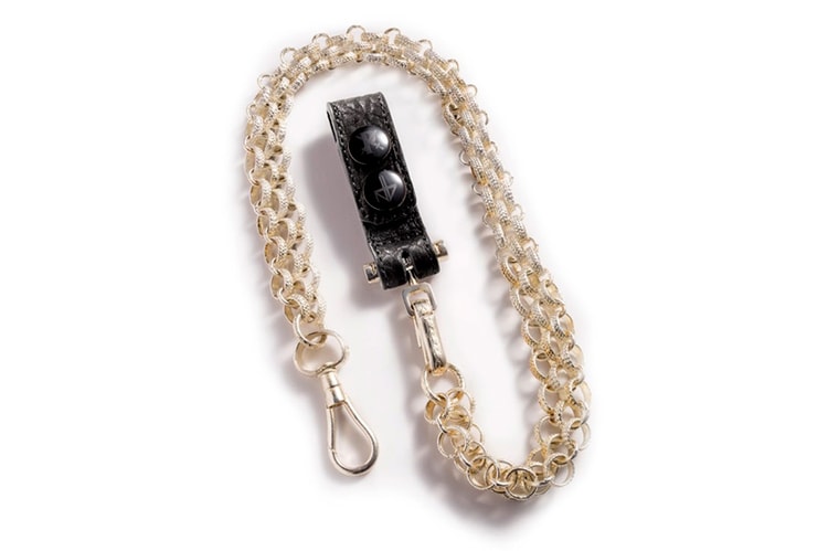 Parabellum x Negative Vibes Templar Key Chain