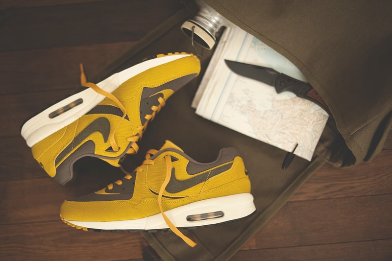 size? x Nike "Army & Navy" Pack