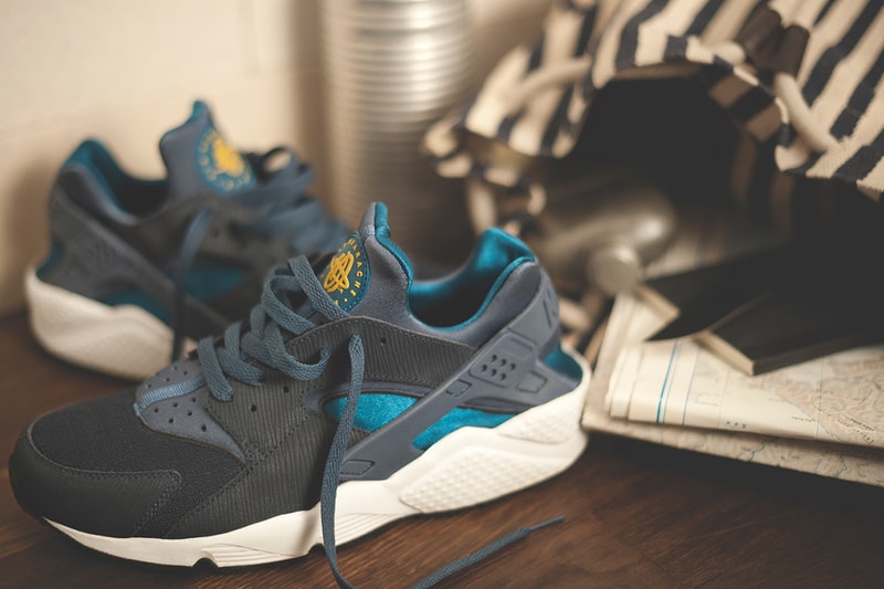 size? x Nike "Army & Navy" Pack