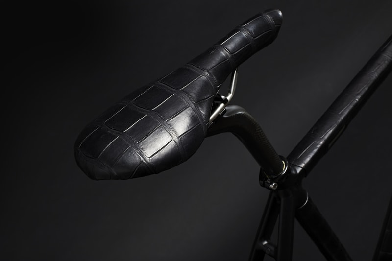 WLWC Crocodile-Wrapped Fixed Gear Bike