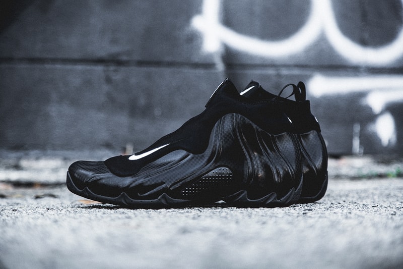 A Closer Look at the Nike 2014 Air Flightposite "Carbon Fiber"