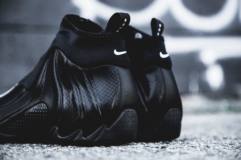 A Closer Look at the Nike 2014 Air Flightposite "Carbon Fiber"