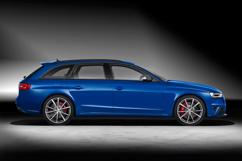 Audi RS4 Avant Nogaro