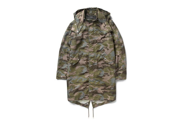 Givenchy Camouflage-Print Hooded Parka