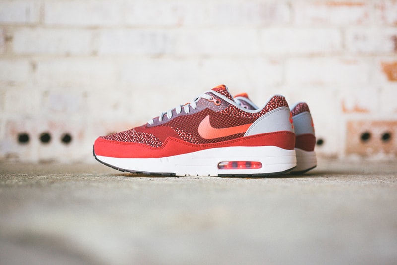 A Further Look at the Nike Air Max Jacquard Pack