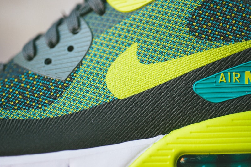 A Further Look at the Nike Air Max Jacquard Pack