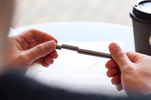Beyond Object's Align - A Minimal Pen With a Twist