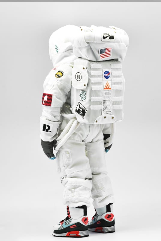 astronaut nike