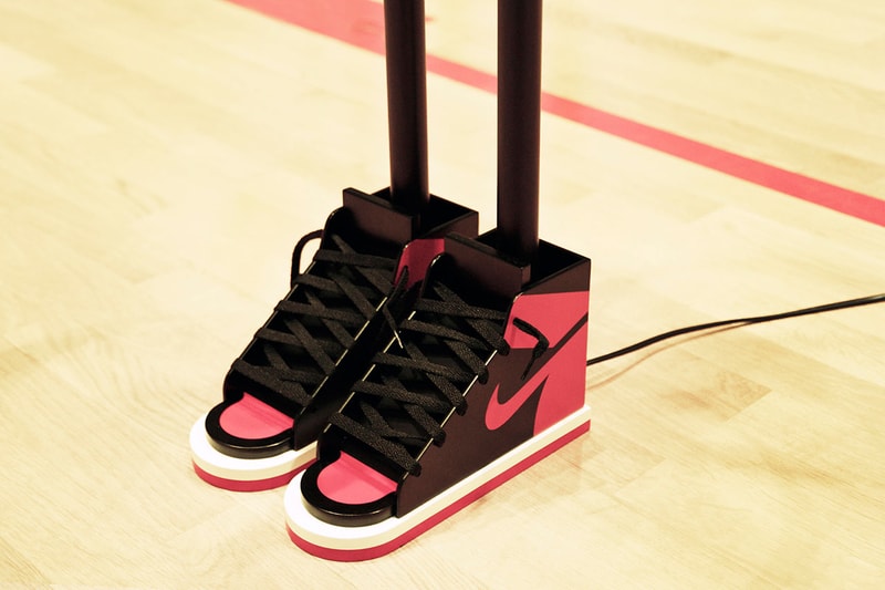 Grotesk x Case Studyo “6ft 6in” Lamp Black/Red