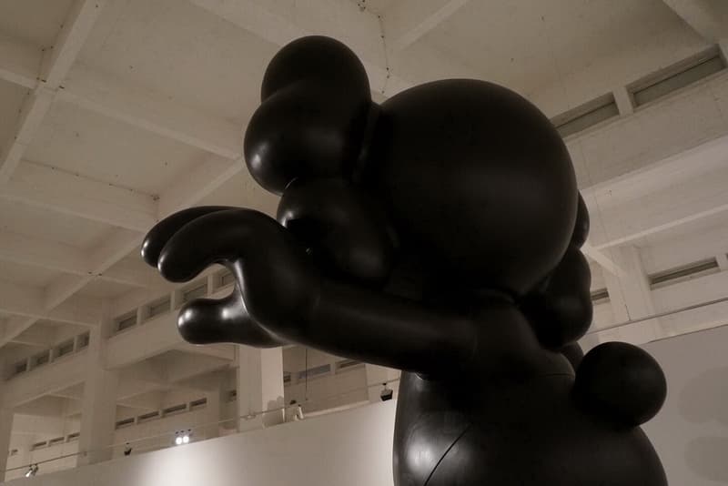 KAWS "Final Days" @ CAC Málaga