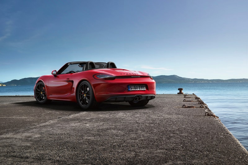 Porsche Unveils New Cayman GTS and Boxster GTS